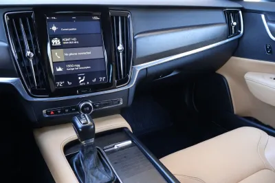 V90 Cross Country